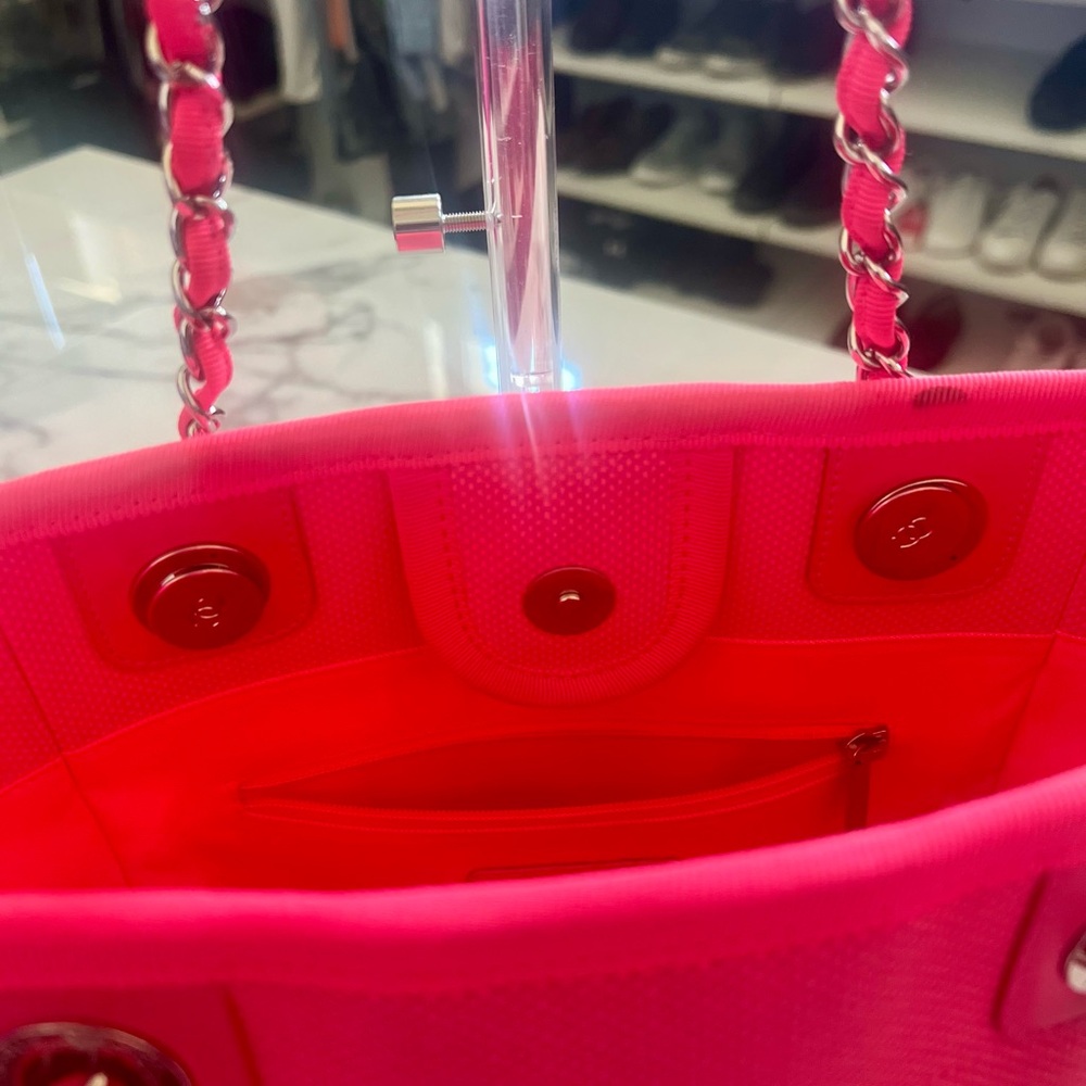CHANEL Hot Pink & Orange Shoulder Bag - Picture 8 of 8